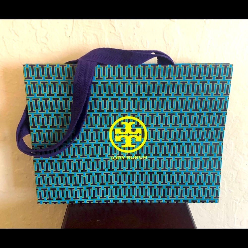 NWOT Flawless Tory Burch fabric strap medium gift bag